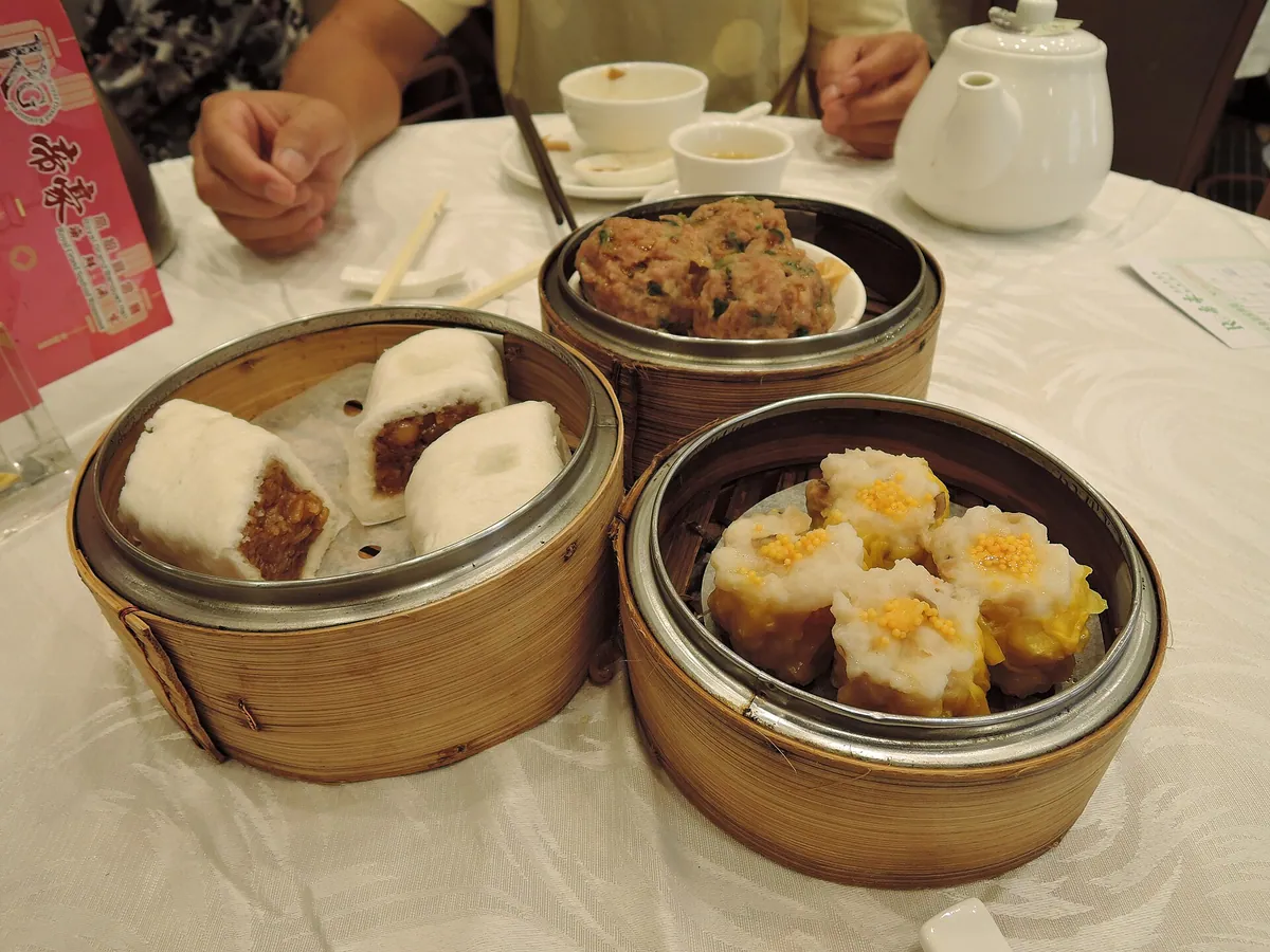 Chinese food typical of Pearl Garden